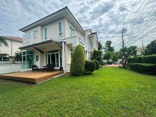 For rent 3 bedrooms house in Prawet, Bangkok