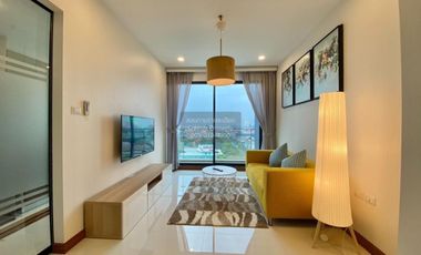 For rent 2 bedrooms condo in Khlong San, Bangkok