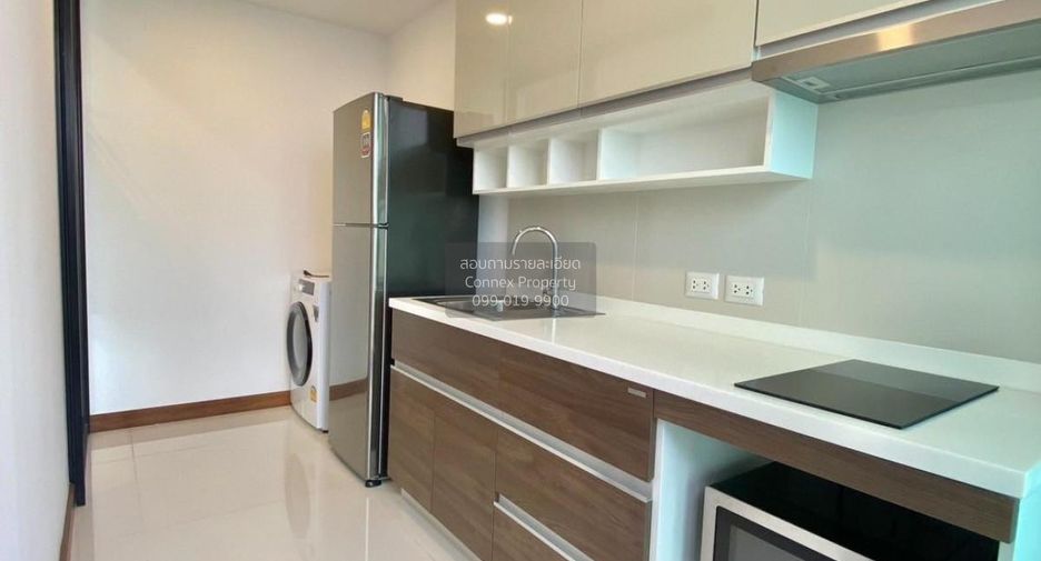 Wohnung zur Miete mit 2 Zimmer in Khlong San, Bangkok