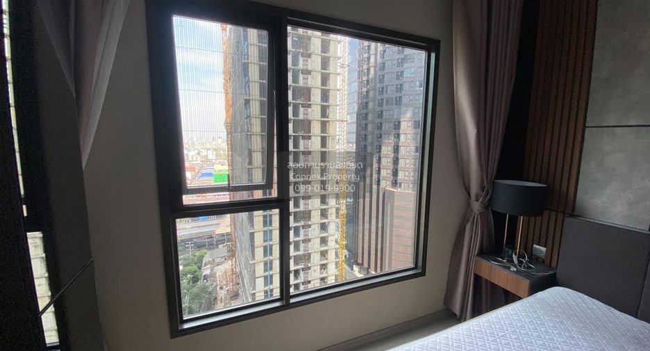 Wohnung zur Miete mit 1 Zimmer in Huai Khwang, Bangkok