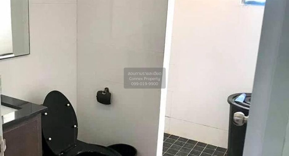 For rent 2 bedrooms condo in Wang Thonglang, Bangkok
