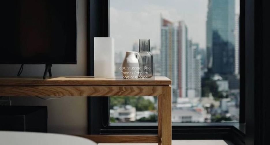 For rent 2 bedrooms condo in Sathon, Bangkok