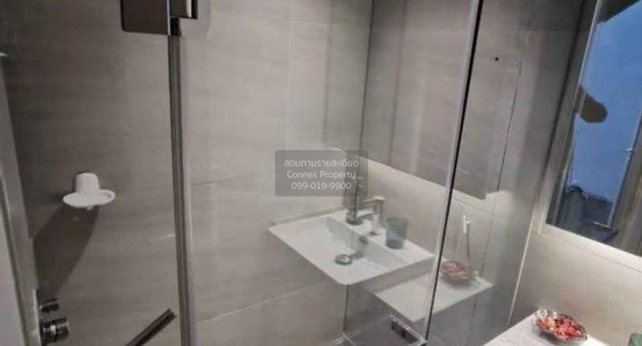 For rent 2 bedrooms condo in Sathon, Bangkok
