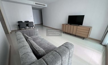 For rent 2 bedrooms condo in Yan Nawa, Bangkok
