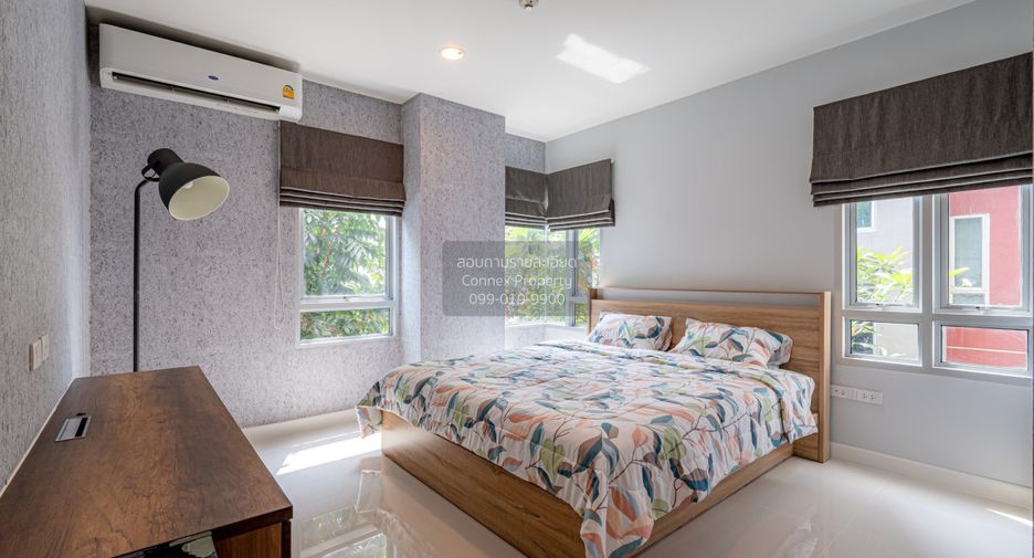 For rent 2 bedrooms condo in Khan Na Yao, Bangkok