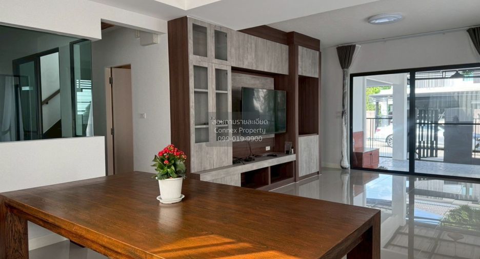 Haus zur Miete mit 4 Zimmer in Bang Phli, Samut Prakan