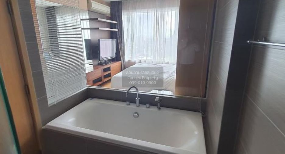 Condo en alquiler de 2 habitaciones en Khlong Toei, Bangkok
