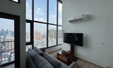 For rent 2 bedrooms condo in Khlong Toei, Bangkok