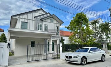 For rent 4 bedrooms house in Bang Phli, Samut Prakan