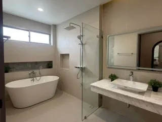 For sale 4 bedrooms house in San Sai, Chiang Mai