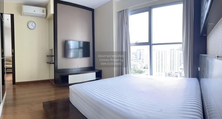 For rent 2 bedrooms condo in Pathum Wan, Bangkok