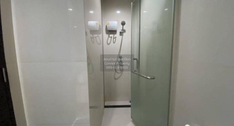 À louer 1 chambre condo à Pathum Wan, Bangkok