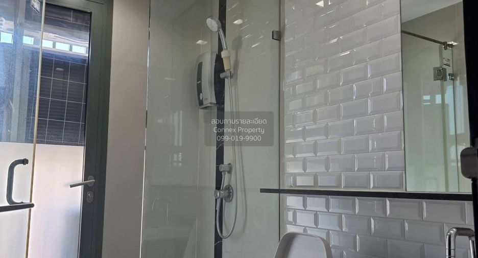 For rent 2 bedrooms condo in Pathum Wan, Bangkok