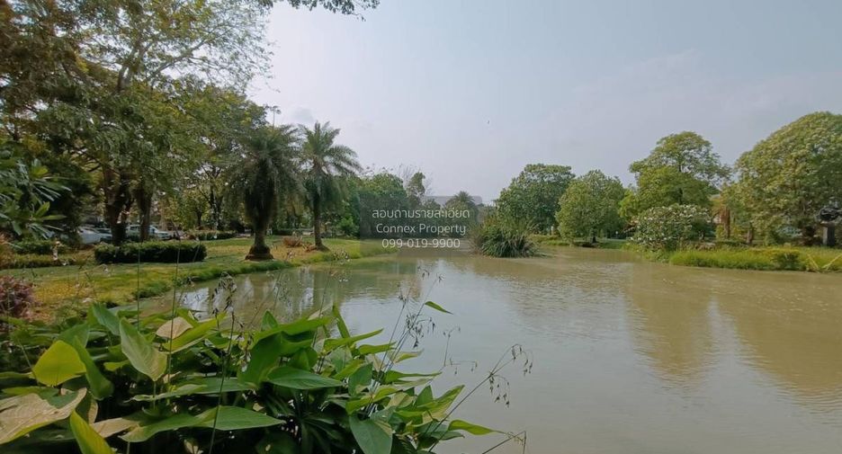 For rent 3 bedrooms townhouse in Prawet, Bangkok