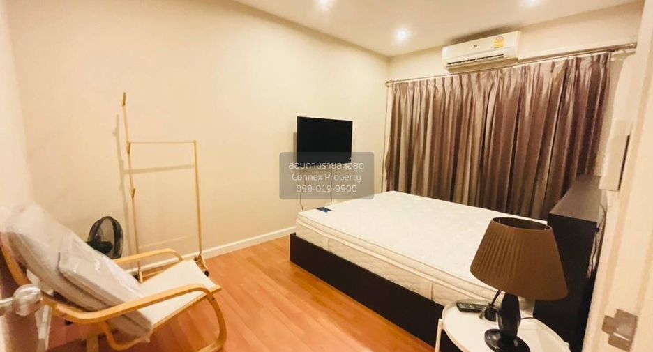 For rent 3 bedrooms townhouse in Prawet, Bangkok