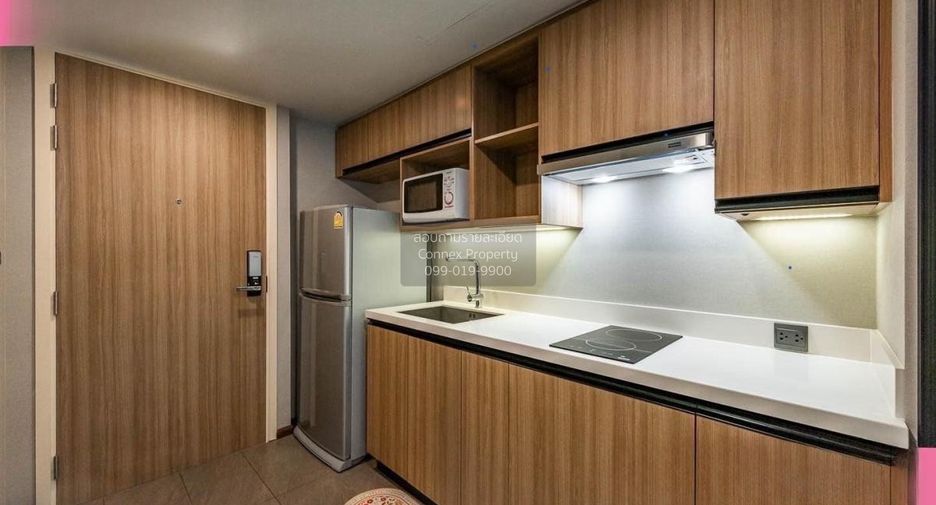 For rent 1 bed condo in Pathum Wan, Bangkok