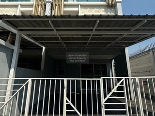 出租 3 卧室 联排别墅 在 Pak Kret, Nonthaburi