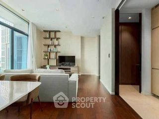 For sale 3 bedrooms condo in Khlong Toei, Bangkok