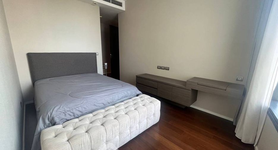Condo en venta de 2 habitaciones en Khlong Toei, Bangkok