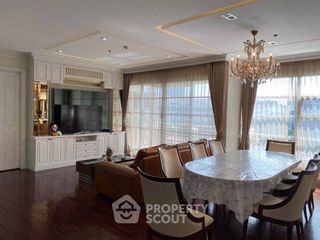 For rent 3 bedrooms condo in Ratchathewi, Bangkok