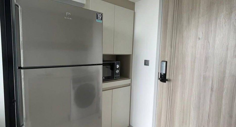 Condo en alquiler de 1 habitaciones en Sathon, Bangkok