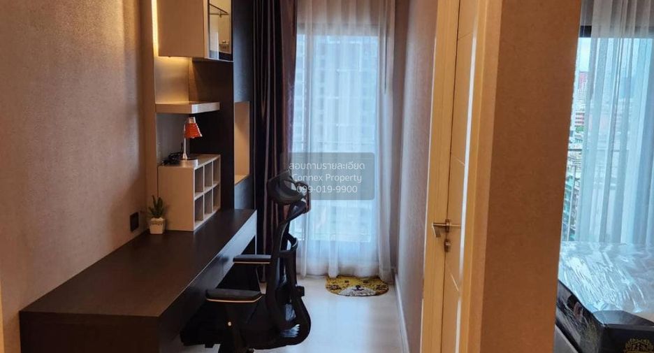For rent 2 bedrooms condo in Phaya Thai, Bangkok