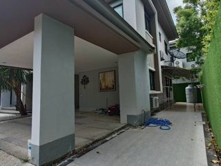 Haus zum Kauf mit 6 Zimmer in Thawi Watthana, Bangkok