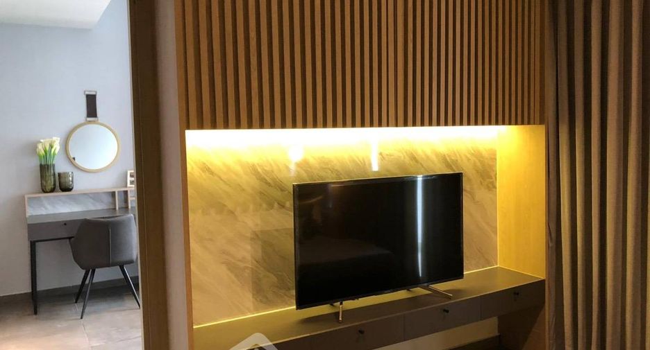 Condo en alquiler y en venta de 1 habitaciones en Watthana, Bangkok
