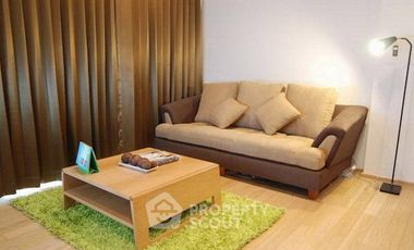 For sale 1 bed condo in Khlong Toei, Bangkok