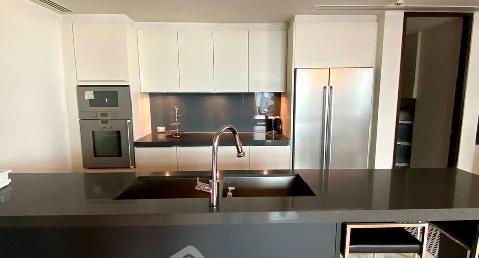 For sale 3 bedrooms condo in Pathum Wan, Bangkok