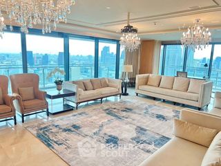 For sale 3 bedrooms condo in Pathum Wan, Bangkok