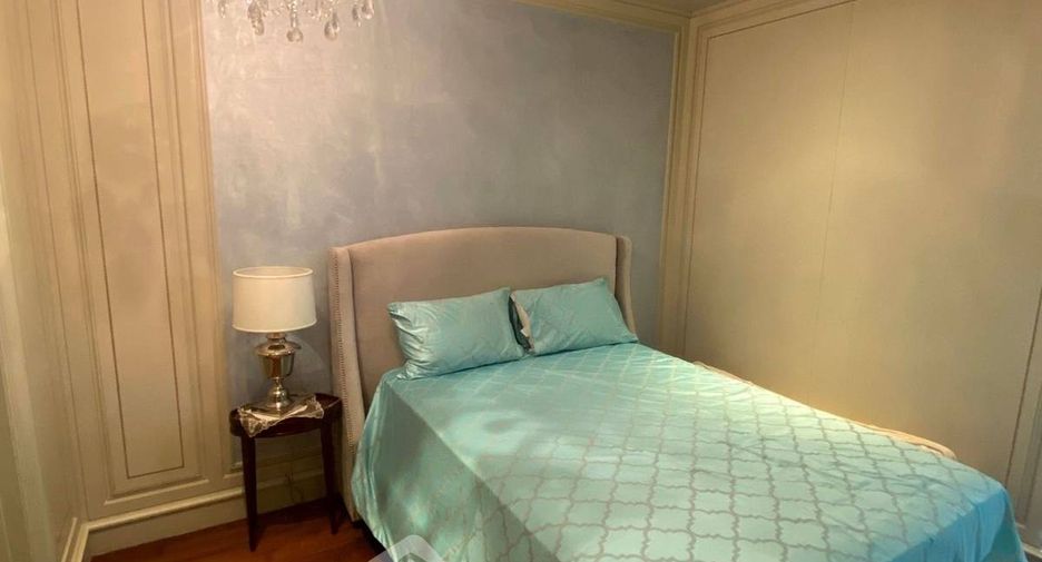 For sale 3 bedrooms condo in Pathum Wan, Bangkok