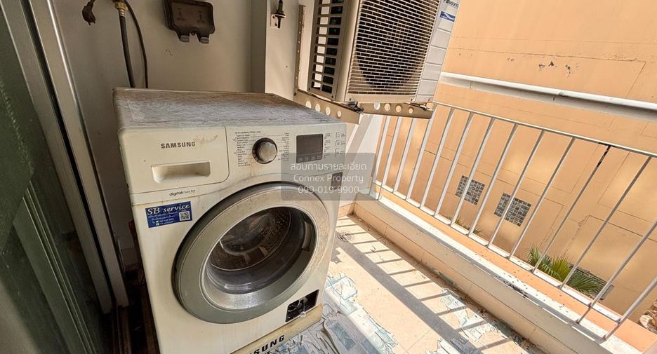 For rent 2 bedrooms condo in Thon Buri, Bangkok