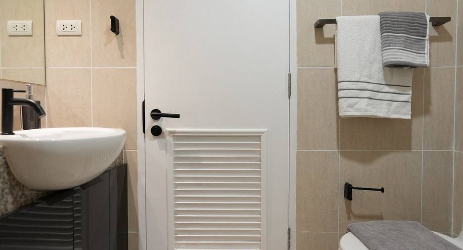 À vendre 1 chambre condo à Watthana, Bangkok