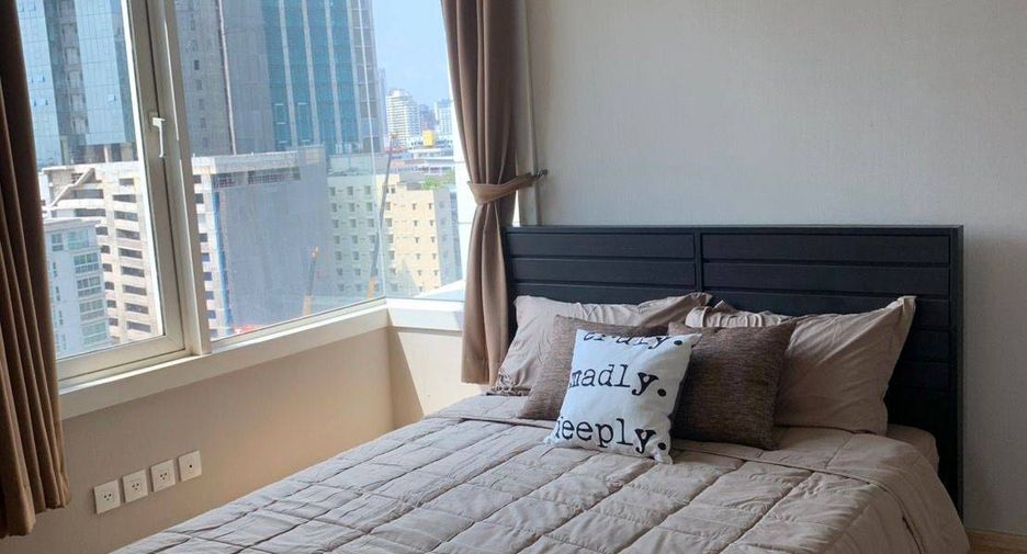 Condo en venta de 3 habitaciones en Khlong Toei, Bangkok