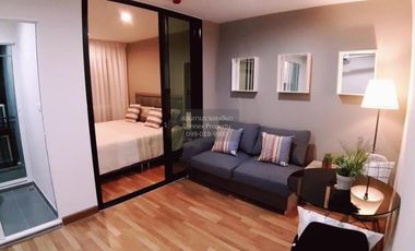 À louer 1 chambre condo à Phra Khanong, Bangkok