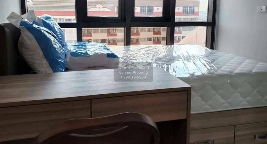For rent 2 bedrooms condo in Chom Thong, Bangkok