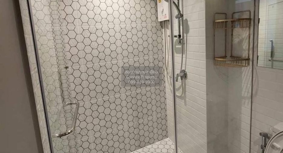 For rent 2 bedrooms condo in Chom Thong, Bangkok