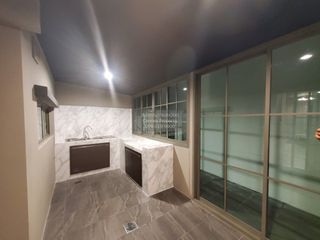 For rent 3 bedrooms townhouse in Bang Kapi, Bangkok