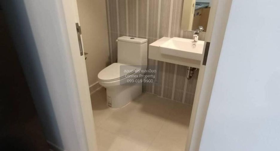 For rent 3 bedrooms townhouse in Prawet, Bangkok