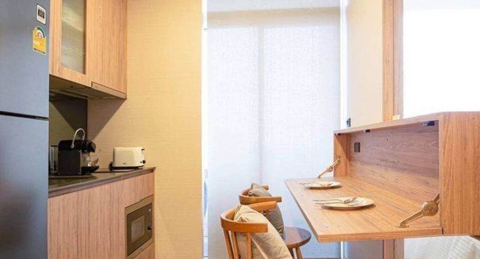 For sale 1 bed condo in Khlong Toei, Bangkok