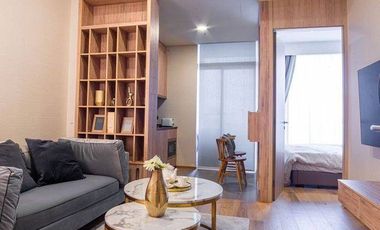 For sale 1 bed condo in Khlong Toei, Bangkok