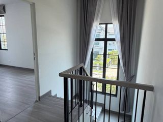 For sale 4 bedrooms house in Lat Krabang, Bangkok