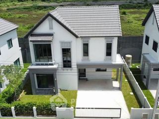 For sale 4 bedrooms house in Lat Krabang, Bangkok