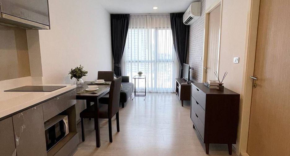 For sale 1 bed condo in Huai Khwang, Bangkok
