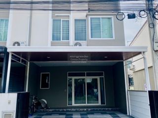 出租 4 卧室 联排别墅 在 Bang Phli, Samut Prakan