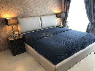 For rent 2 bedrooms condo in Pathum Wan, Bangkok