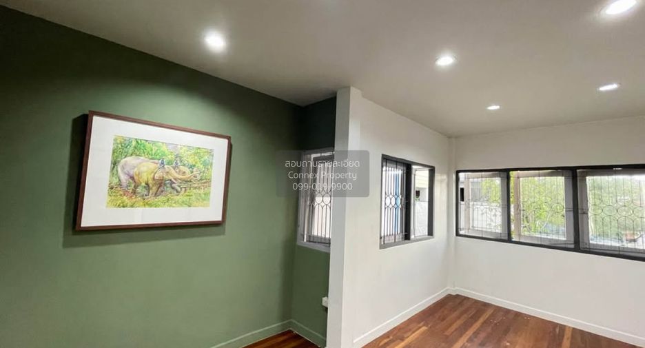 出租 2 卧室 独立屋 在 Mueang Nonthaburi, Nonthaburi