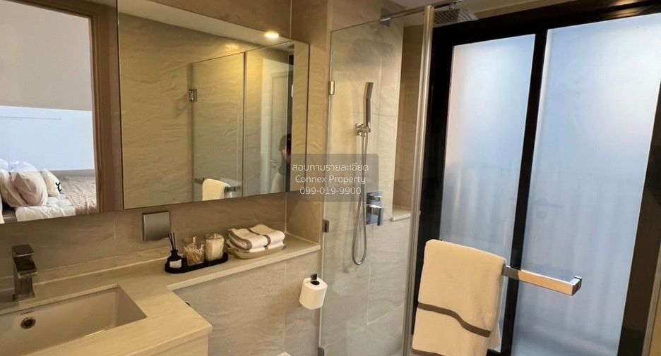For rent 2 bedrooms condo in Ratchathewi, Bangkok