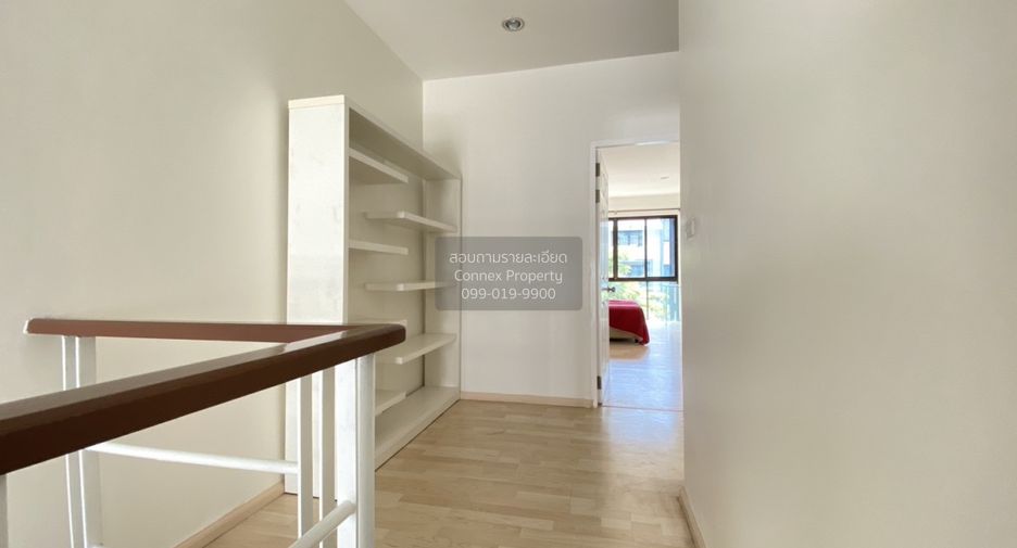 For rent 3 bedrooms townhouse in Suan Luang, Bangkok